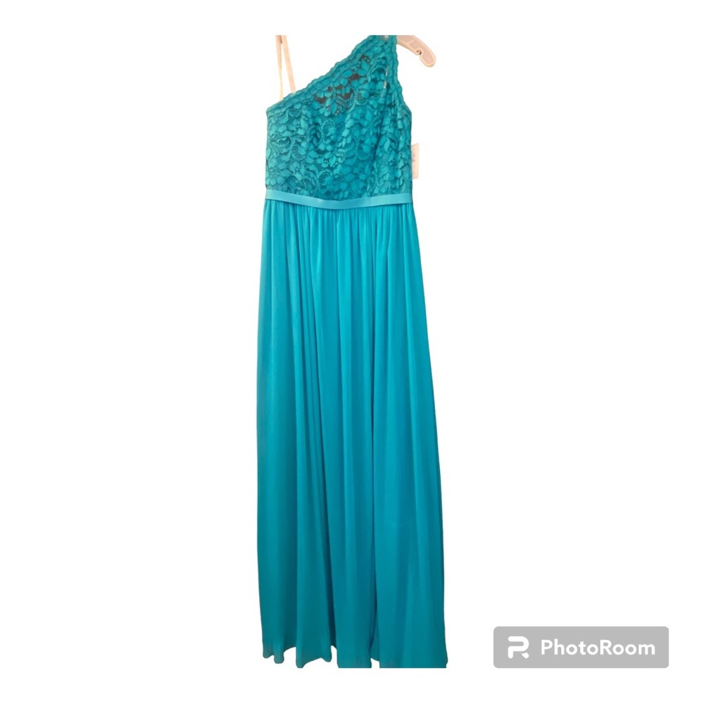 David’s Bridal New with tags Bridesmaid Dress